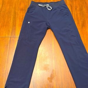 Figs navy medium kade scrub pants!